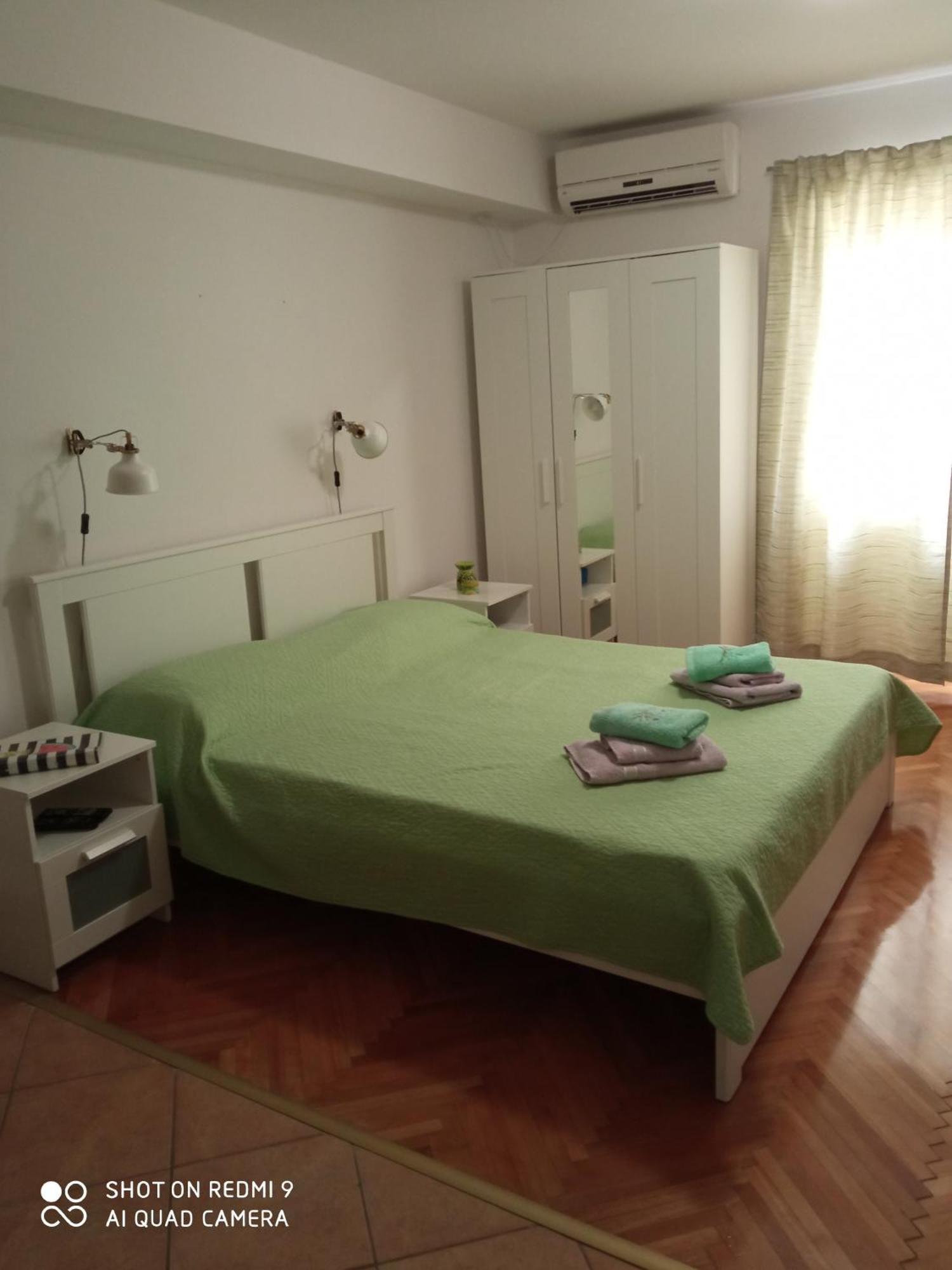 Studios Ana Mari Komiza Bilik gambar